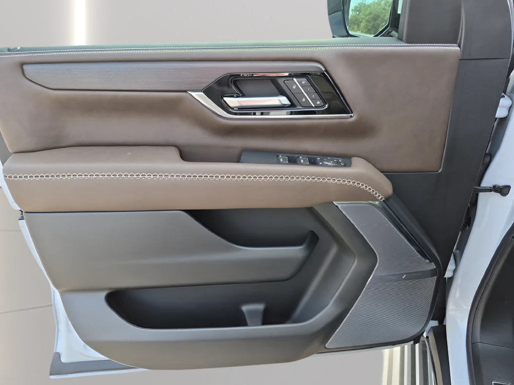 New 2026 GMC Yukon Denali Ultimate, photo 16