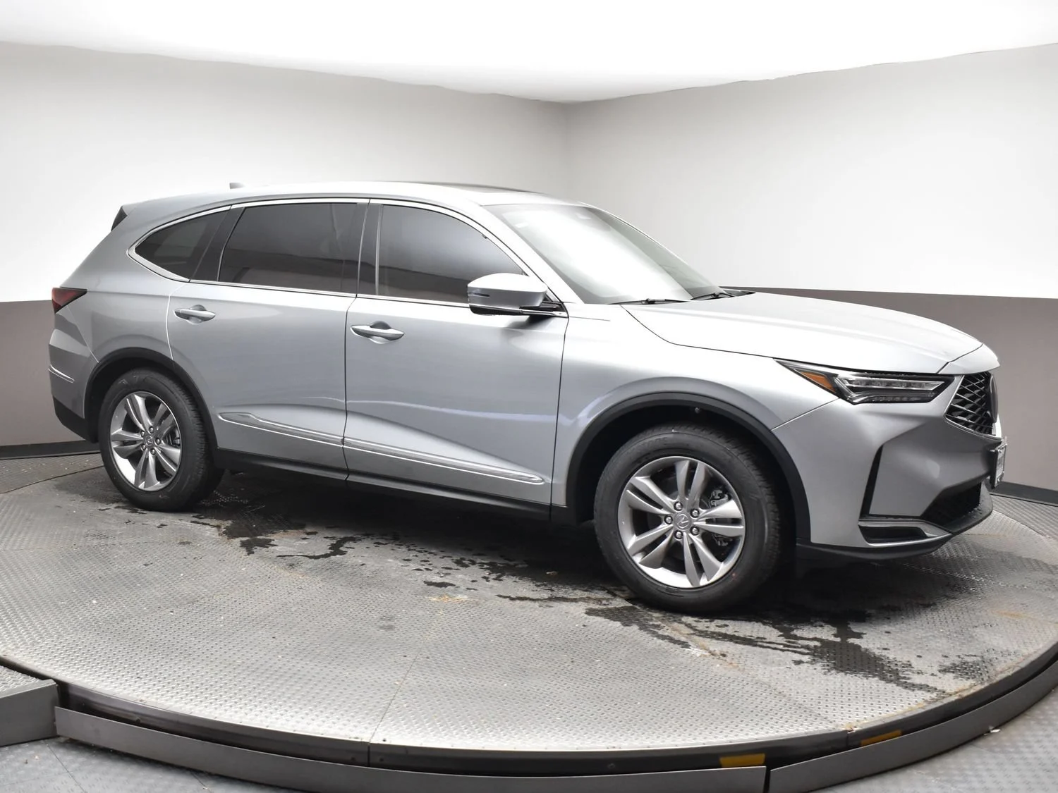 New 2026 Solar Silver Metallic Acura 4MDX image 4