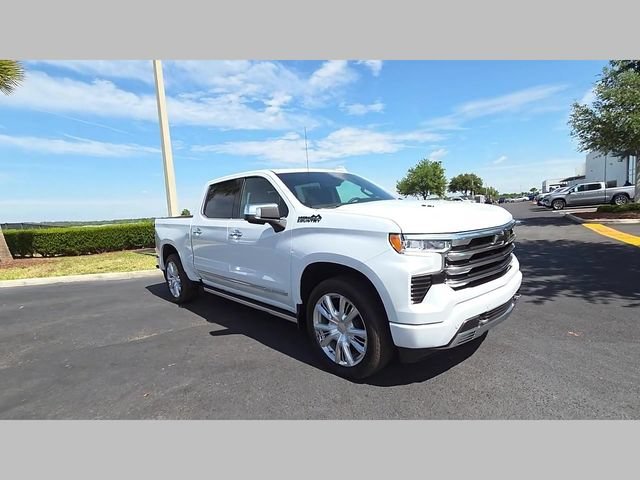 New 2026 Polar White Tricoat Chevrolet High Country image 31