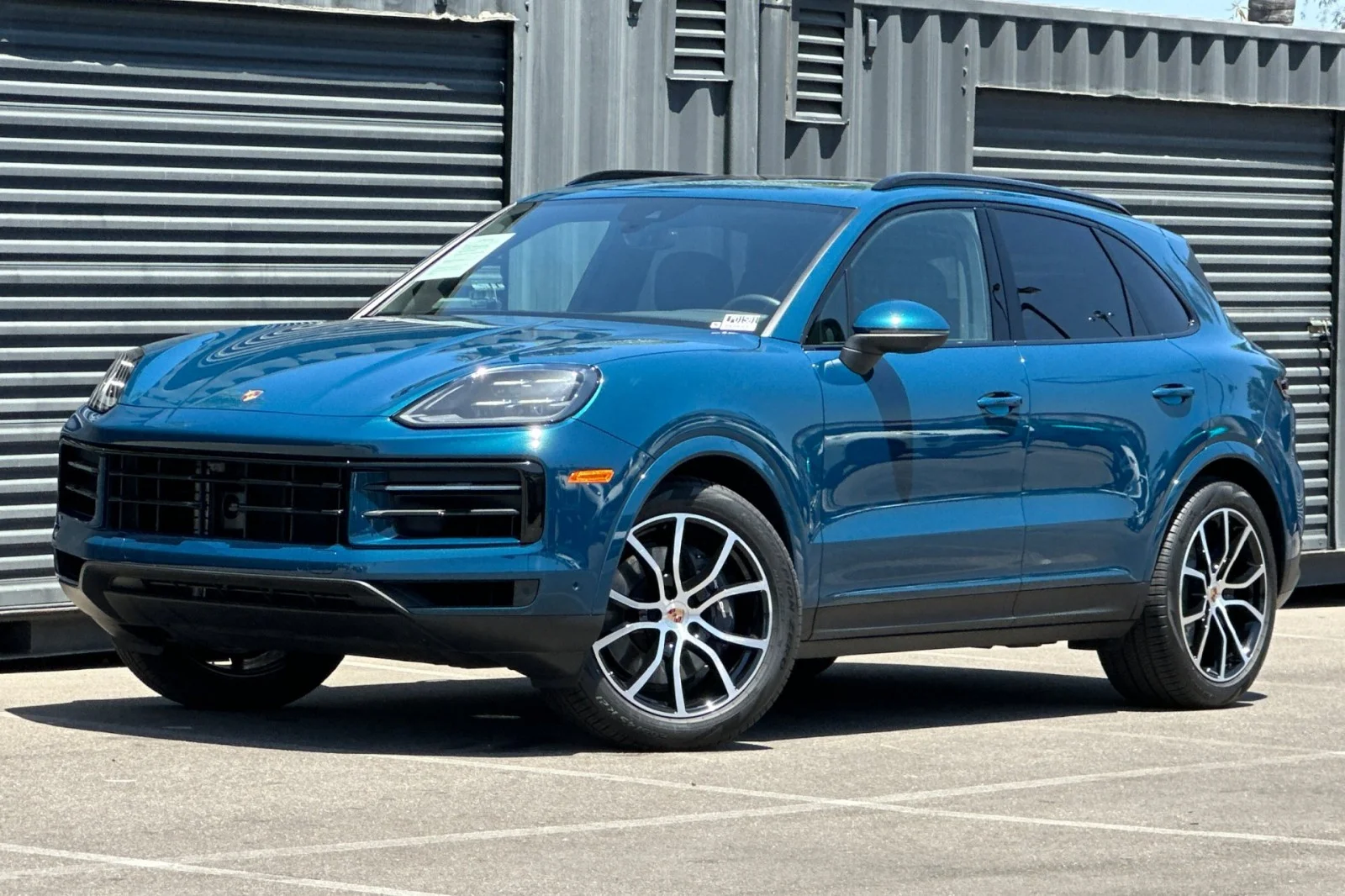 Used 2026 Montego Blue Metallic Porsche AWD image 1
