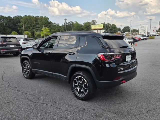 Used 2024 Black Jeep Trailhawk image 6