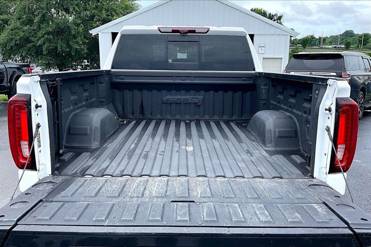 Used 2023 Summit White GMC AT4 image 9
