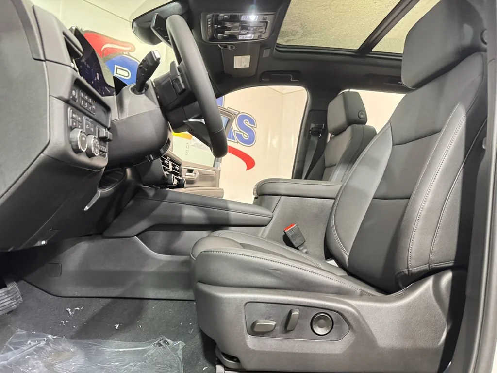 New 2026 Summit White Chevrolet LT image 8