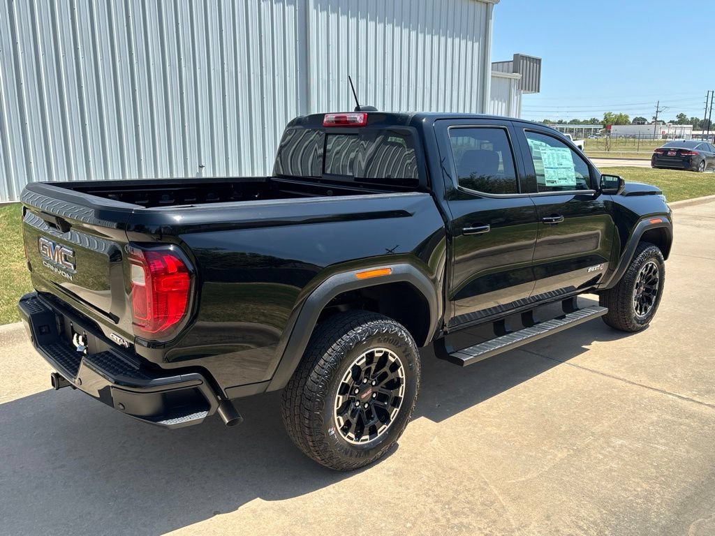 2026 GMC Canyon AT4 - Photo 6