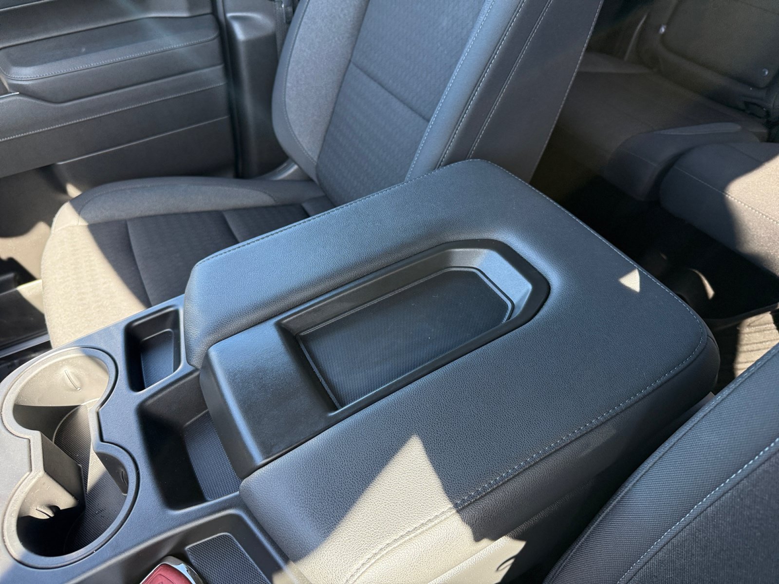 Used 2026 Onyx Black GMC Elevation image 14