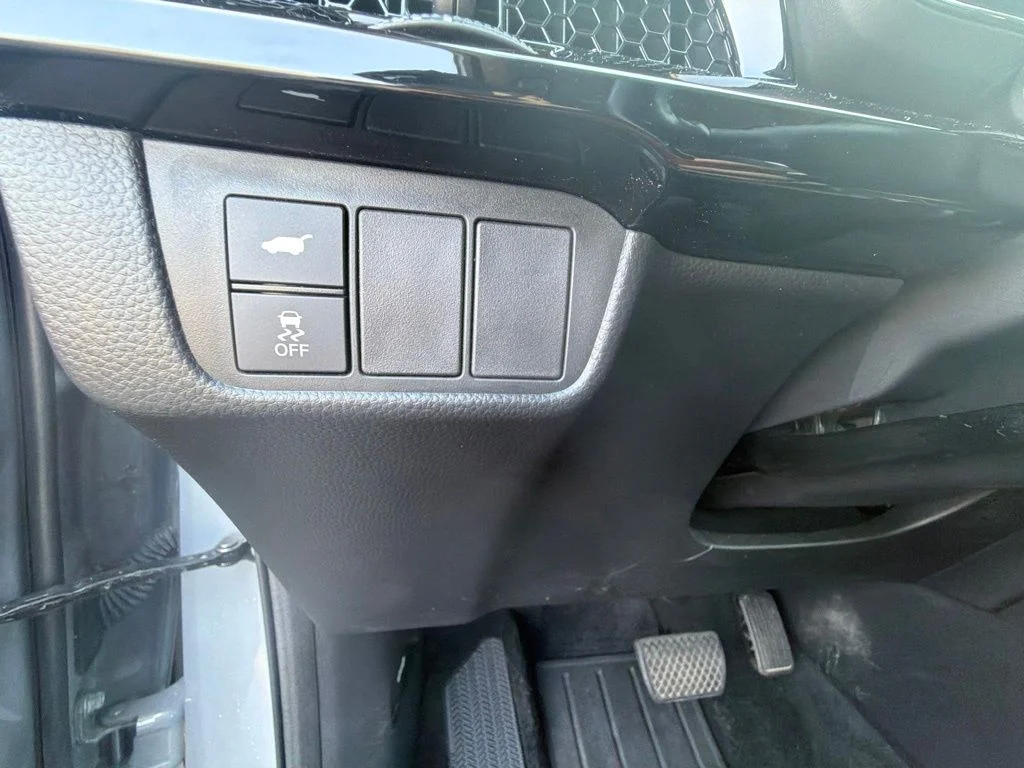 Used 2025 Gray Honda EX-L image 28