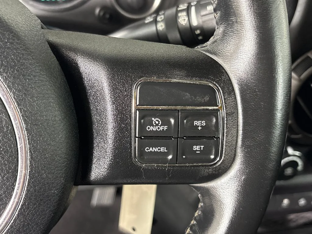 Used 2016 Silver Jeep Unlimited Sport image 20