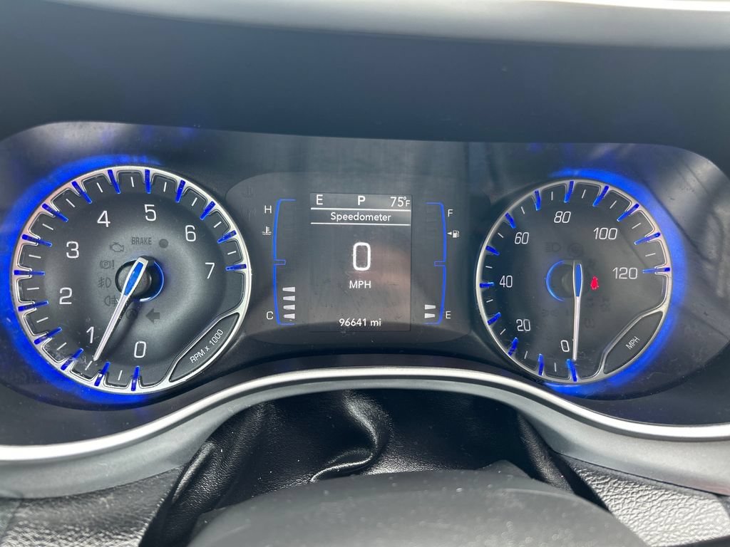 2020 Chrysler Pacifica Touring - Photo 26