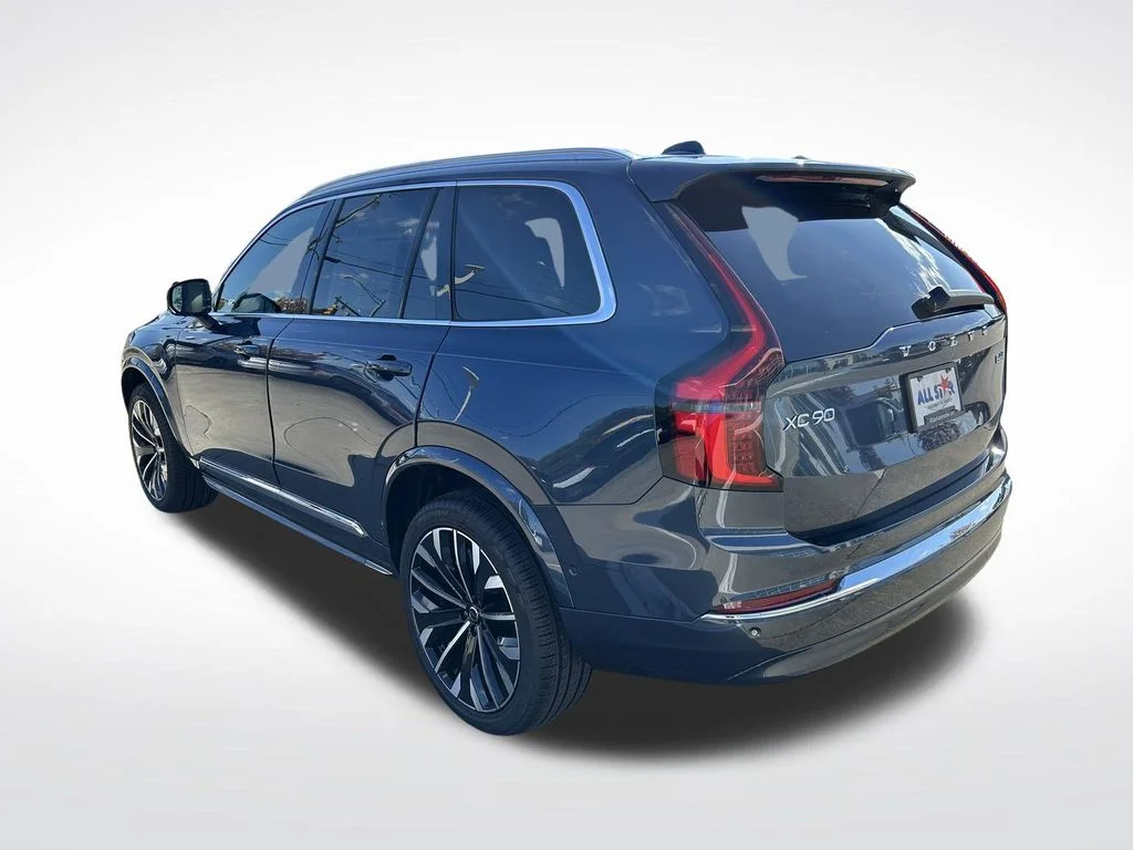 2026 Volvo XC90 Plus - Photo 6