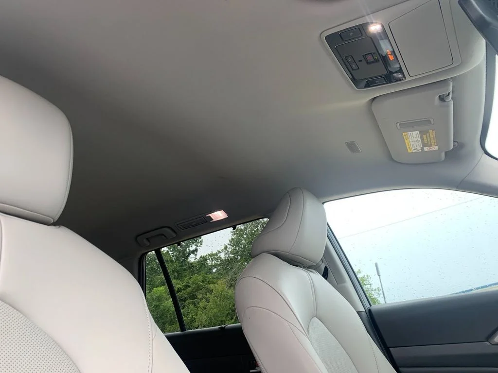 Used 2024 White Toyota XLE image 19