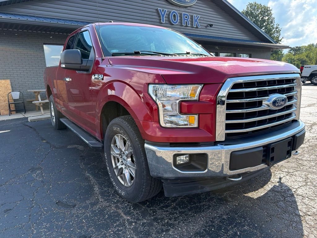 Used 2017 Red Ford XLT image 8