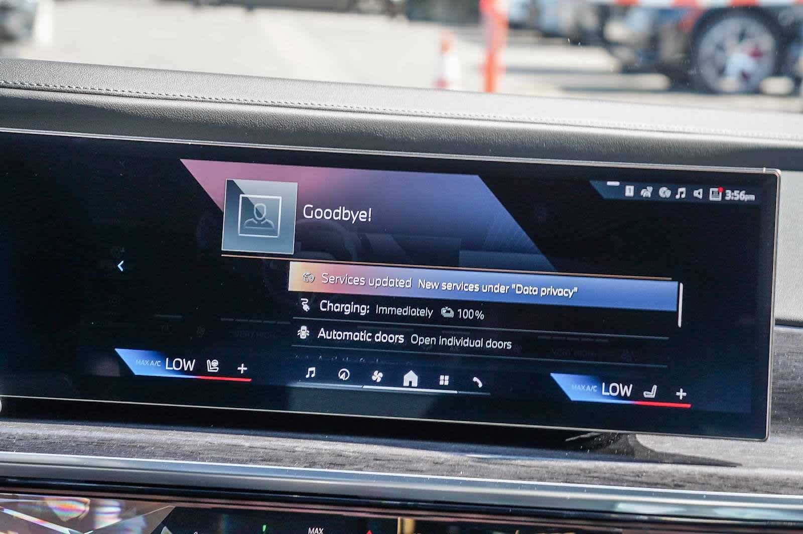 New 2026 Brooklyn Grey Metallic BMW xDrive60 image 14