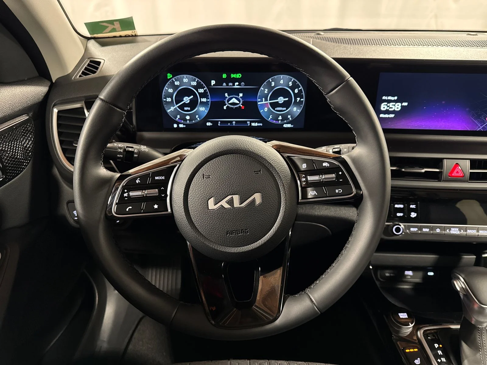 Used 2025 Neptune Blue Kia X-Line image 20