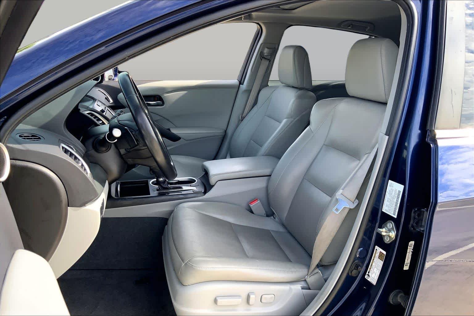 Used 2018 Fathom Blue Pearl Acura w/Technology Pkg image 8