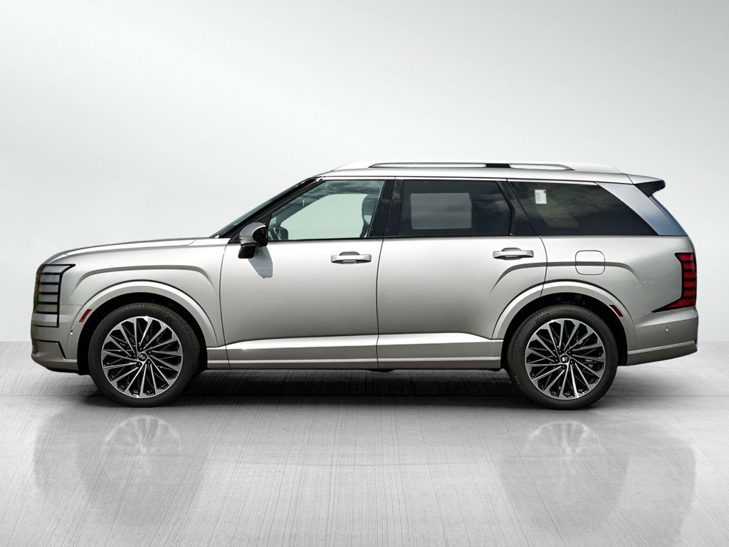 New 2026 Typhoon Silver Metallic Hyundai Calligraphy AWD image 4