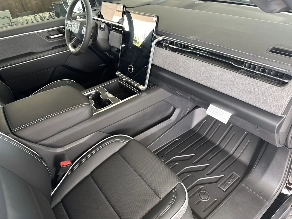 2026 GMC Sierra EV Elevation - Photo 38