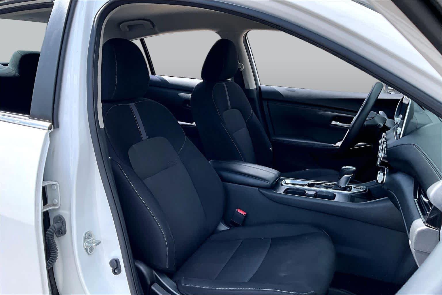 Used 2024 Fresh Powder Nissan SV image 9