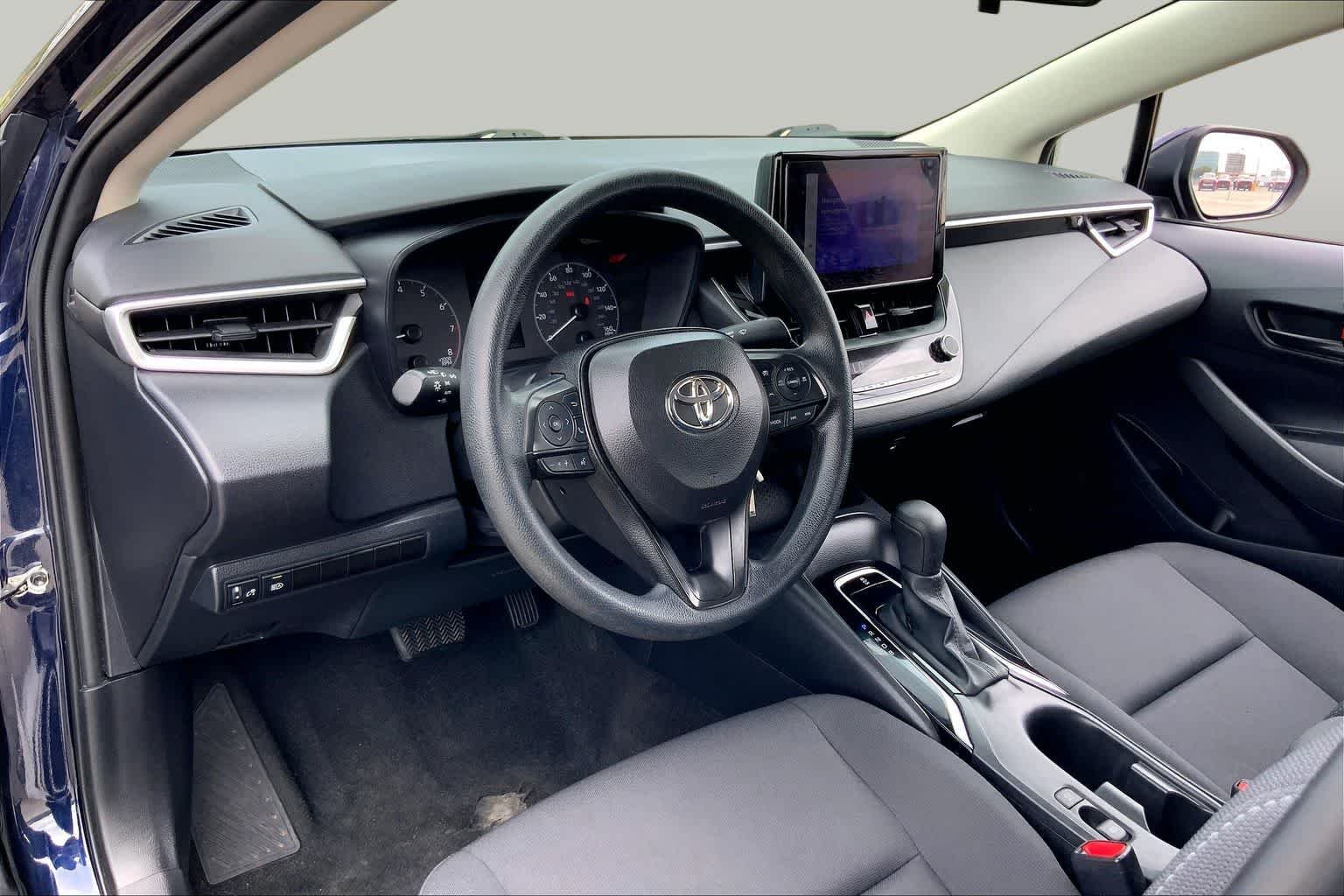 Used 2024 Blueprint Toyota LE image 17
