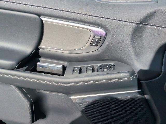 New 2026 Agate Black Metallic Ford MAX Platinum® image 67