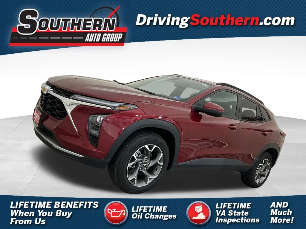 Used 2025 Red Chevrolet LT image 1