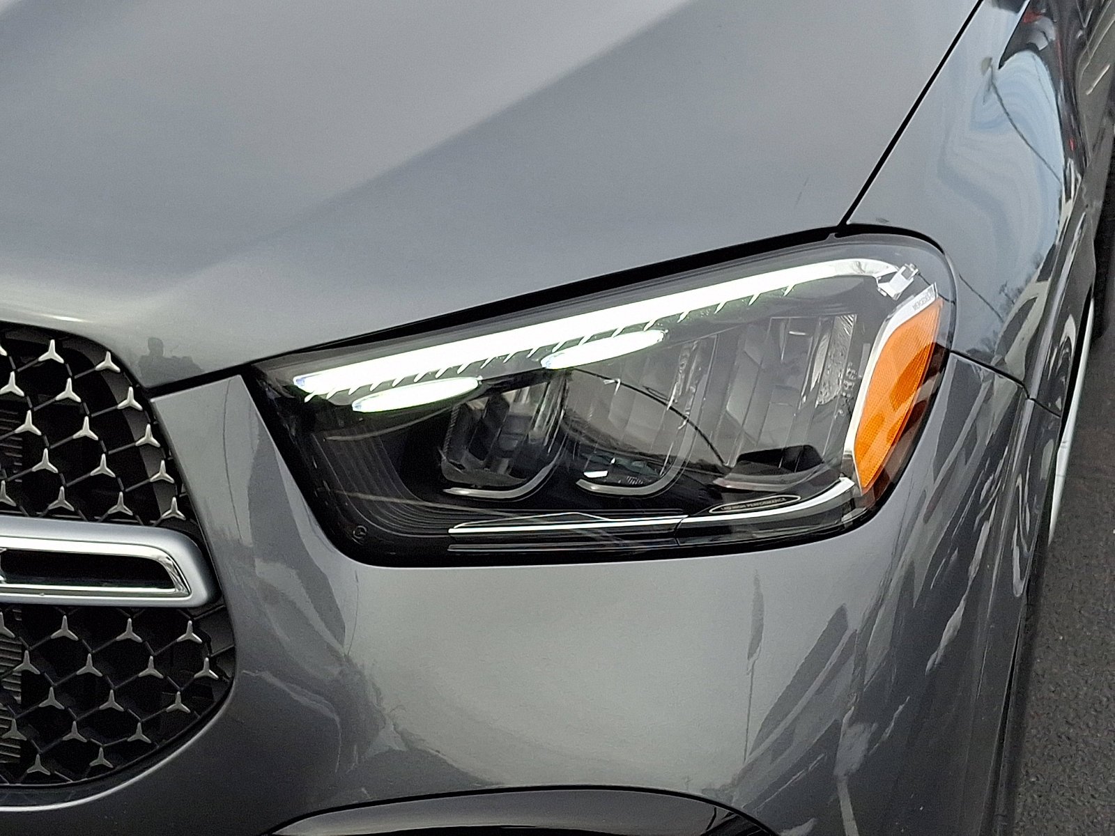 New 2026 Selenite Grey Metallic Mercedes-Benz GLE 450 image 30