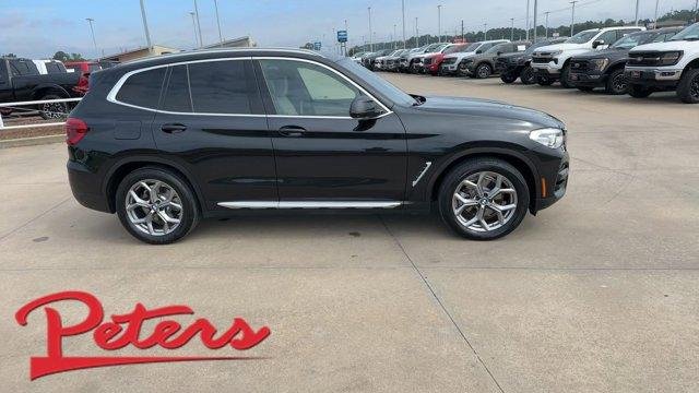 2021 BMW X3 xDrive30i's photo