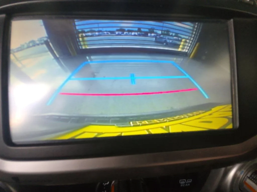 Used 2018 Gray Toyota SR5 image 16
