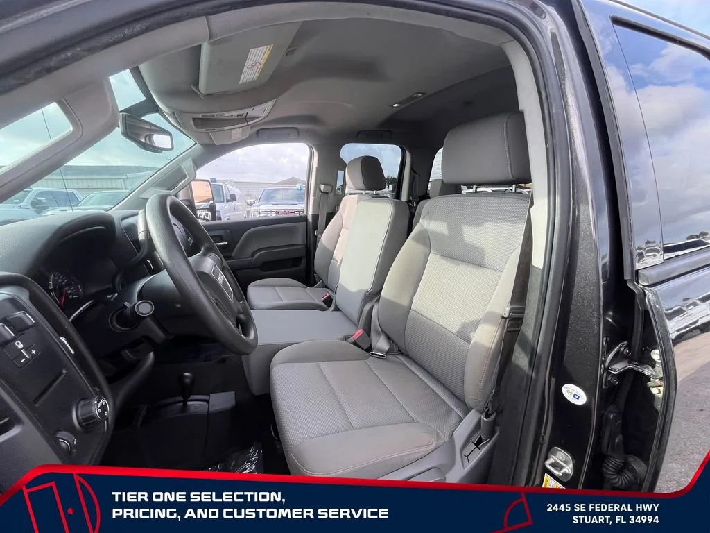 Used 2016 IRIDIUM METALLIC GMC 4WD Double Cab 144.2" image 16
