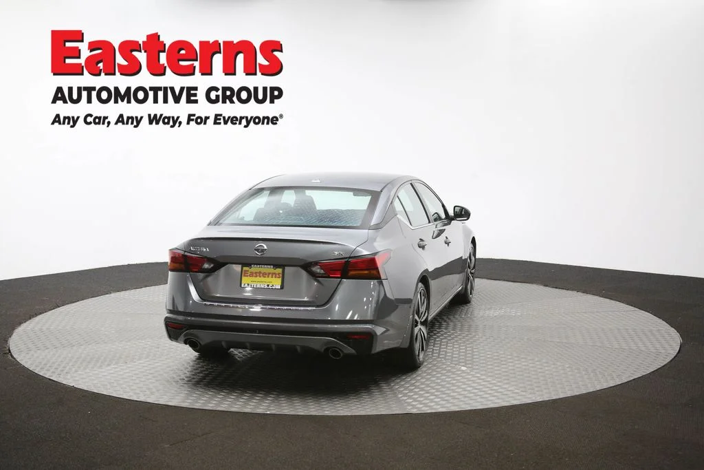 Used 2022 Gray Nissan 2.5 SR image 36