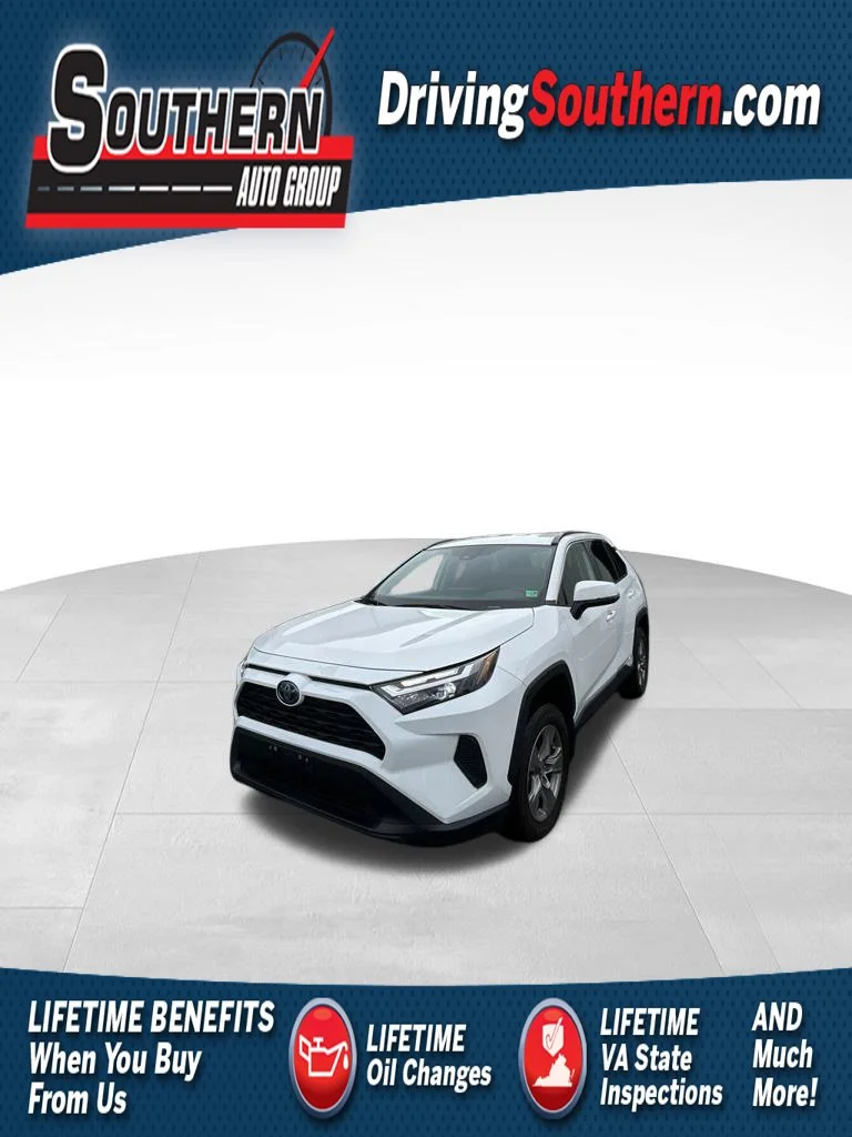 Certified Used 2024 White Toyota XLE image 1