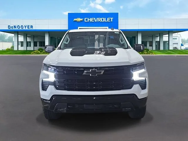 New 2026 Summit White Chevrolet LT Trail Boss image 3