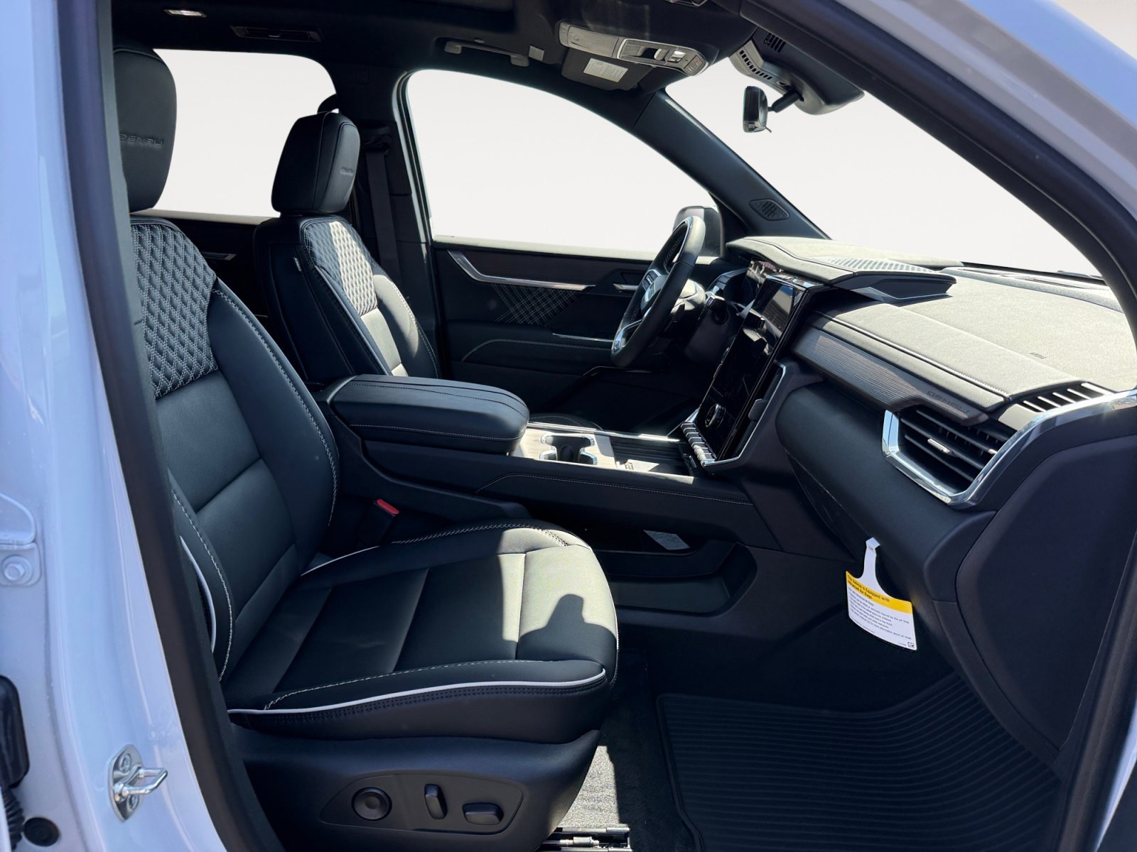 New 2026 Glacier White Tricoat GMC Denali image 19