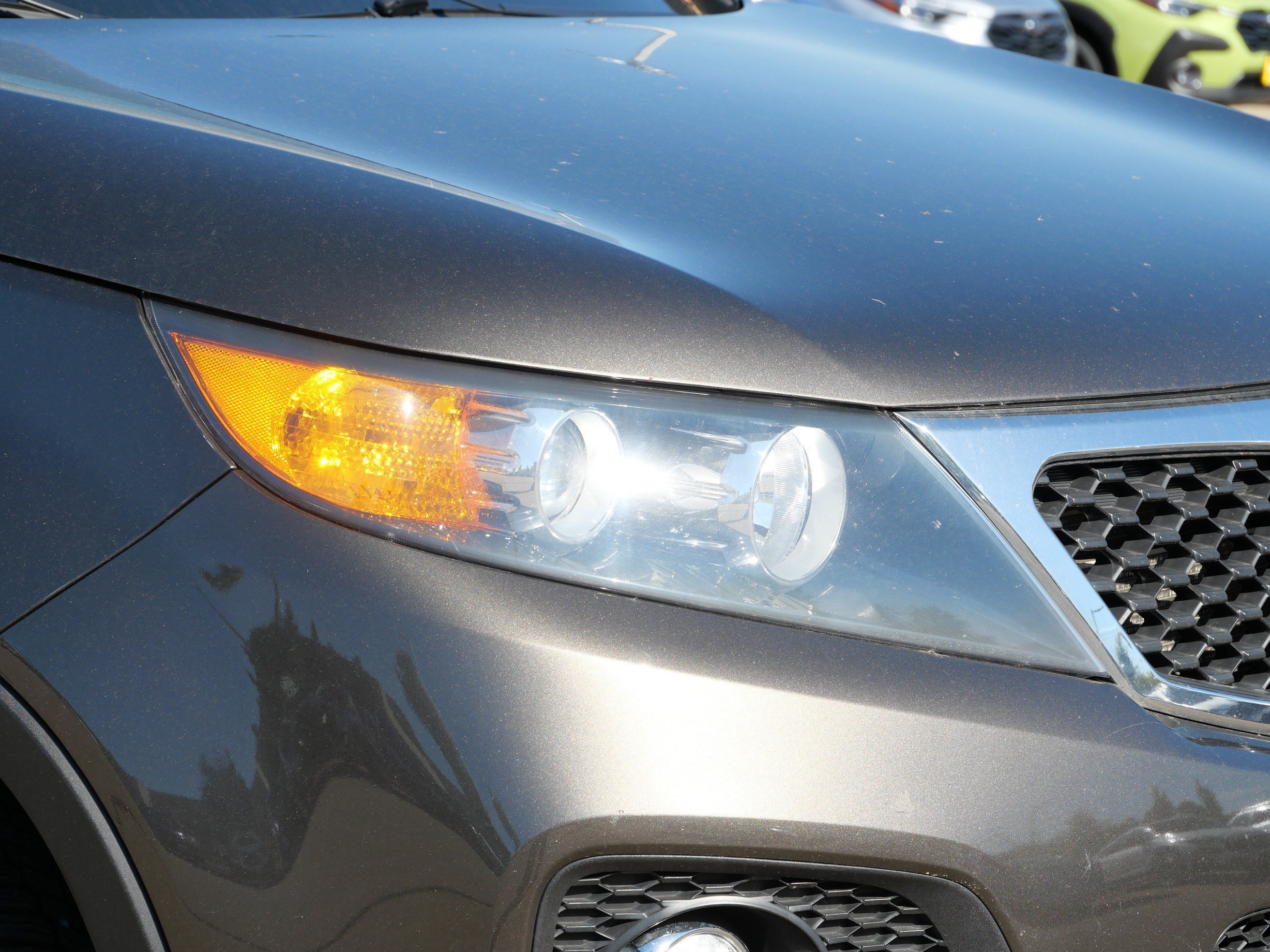 Used 2013 Metal Bronze Kia EX image 16