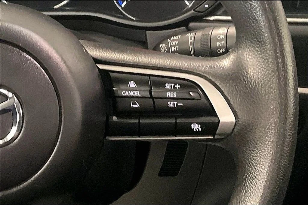 Used 2024 White Mazda 2.5 S image 18