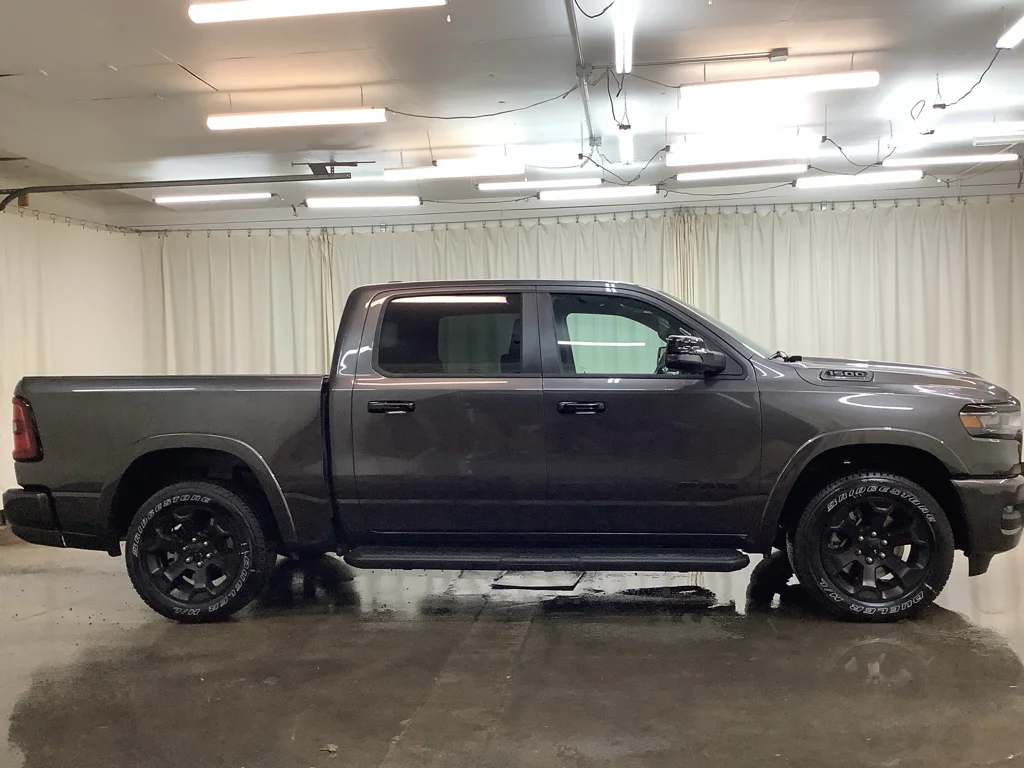 New 2026 Granite Crystal Metallic Clear-Coat Exterior Paint RAM BIG HORN image 5