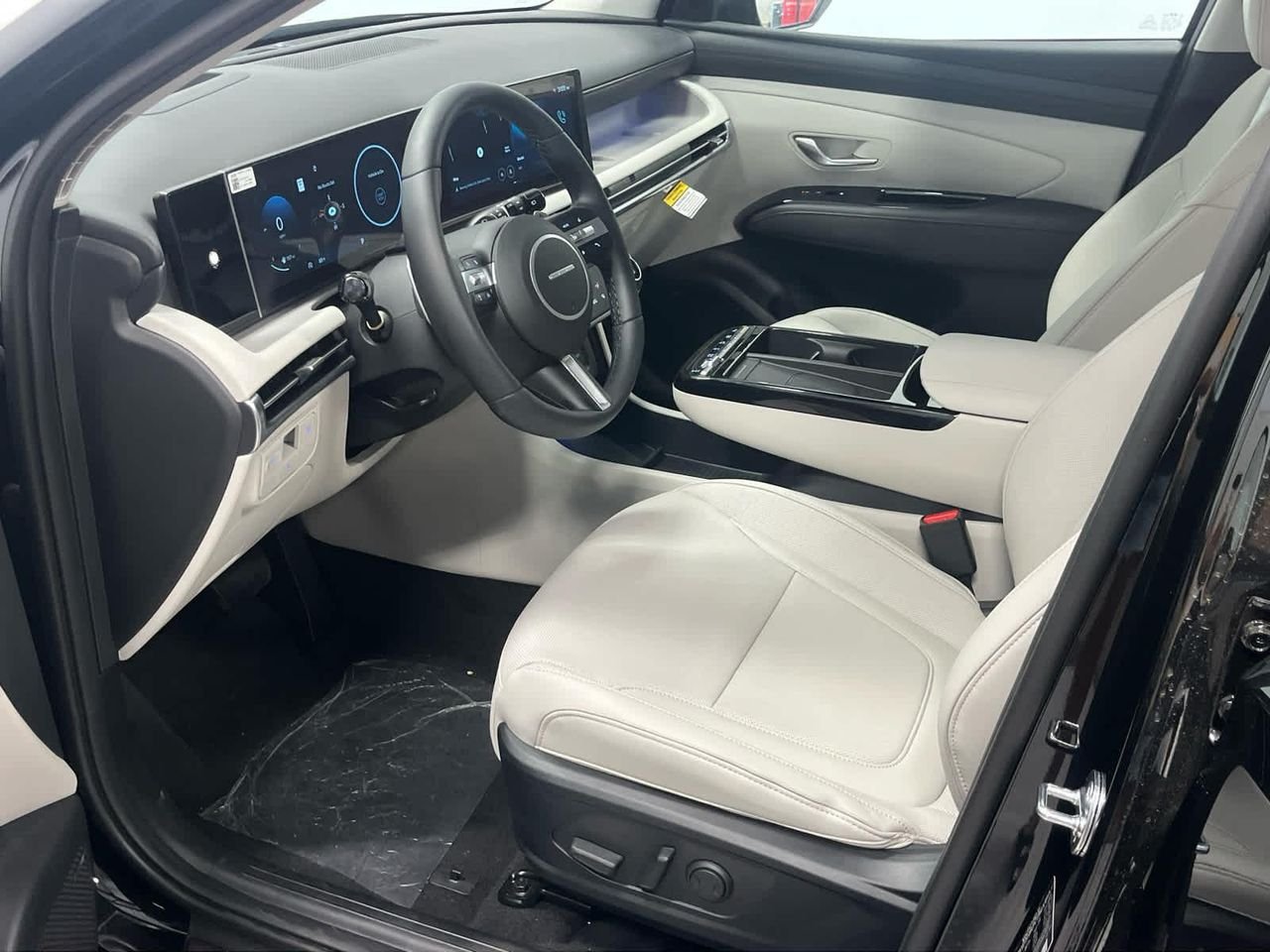 2025 Hyundai Tucson Limited - Photo 27