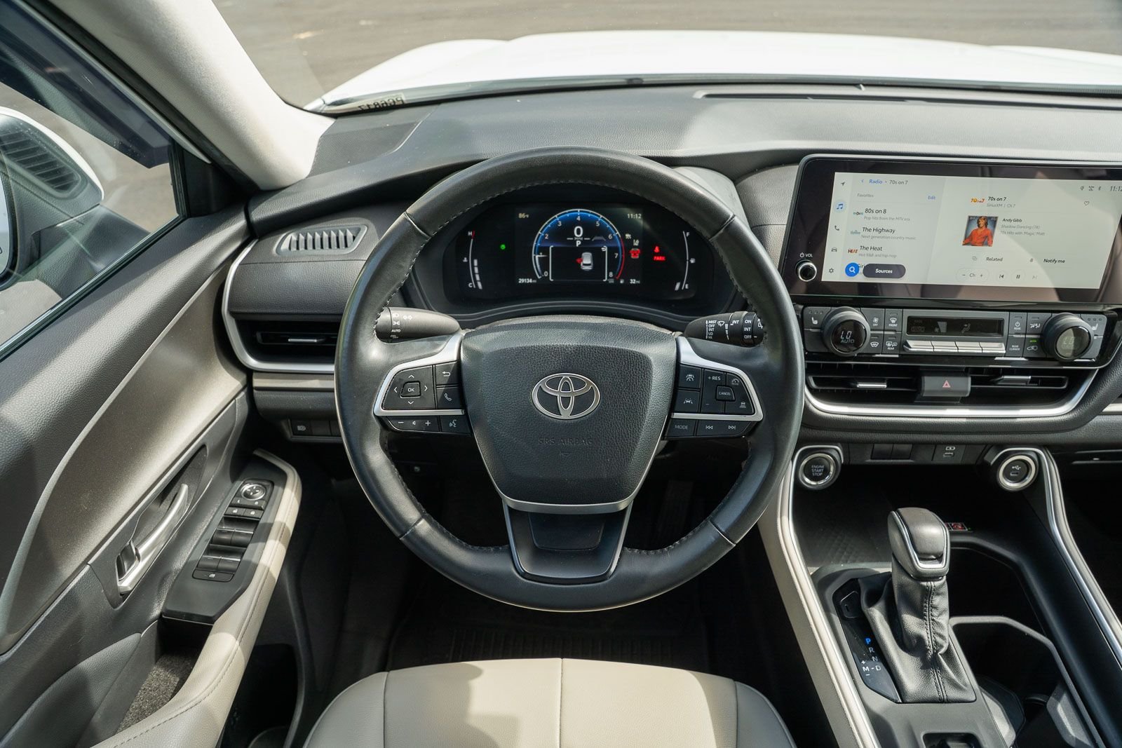 Certified Used 2025 Beige Toyota XLE image 28
