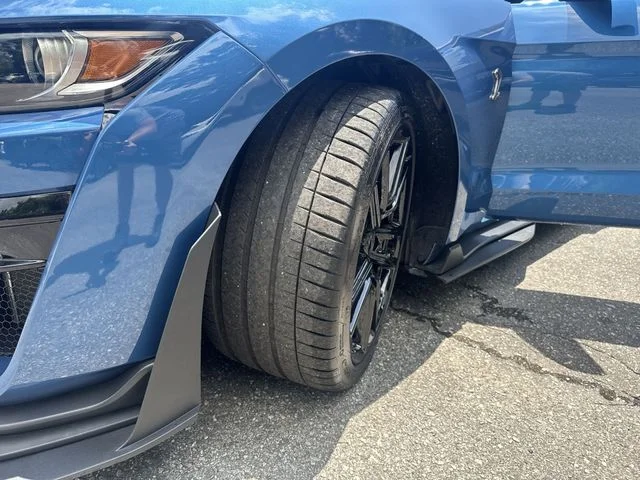 Used 2021 Blue Ford Shelby GT500 image 31