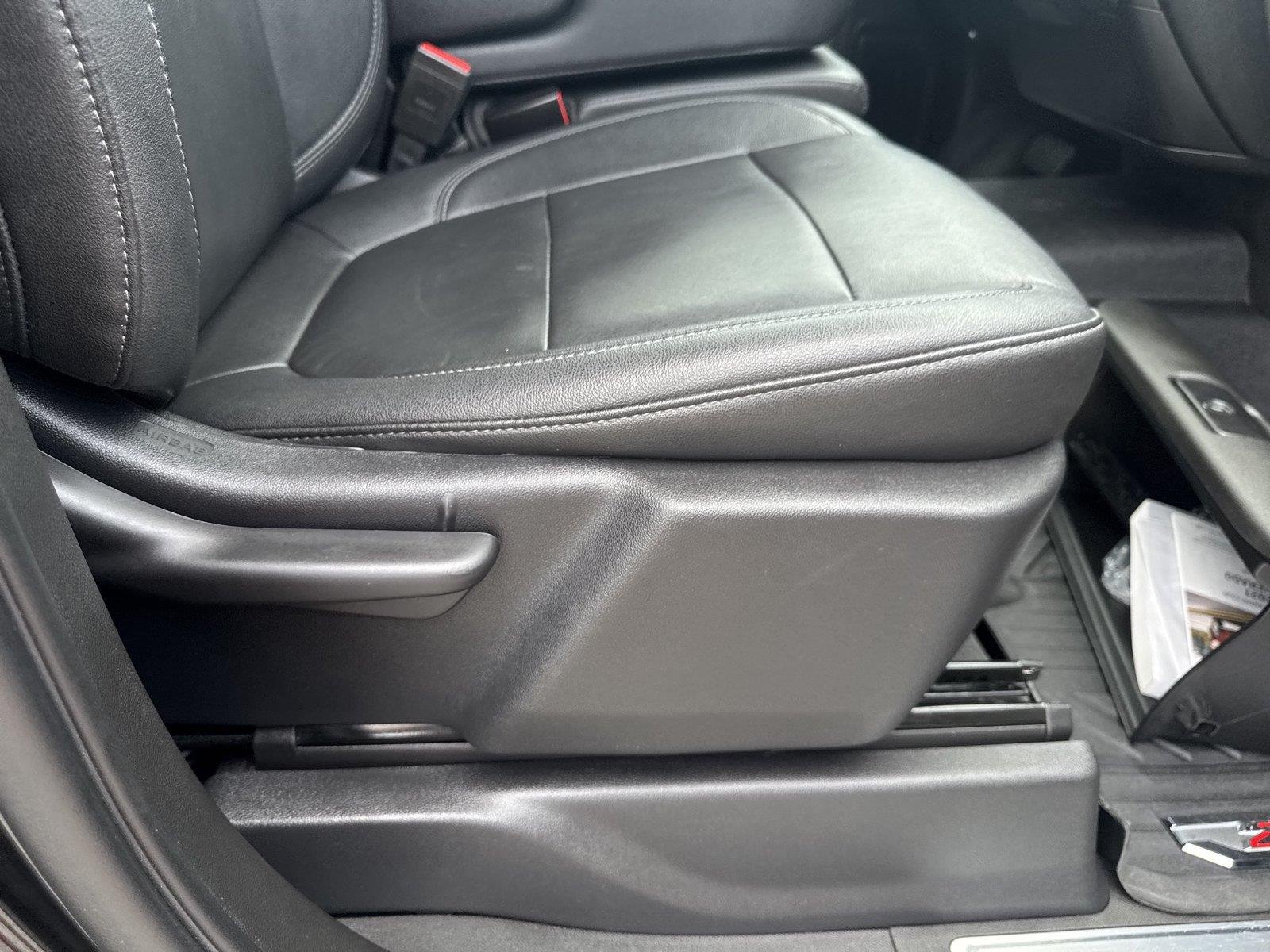 Used 2021 BLACK Chevrolet LT image 35