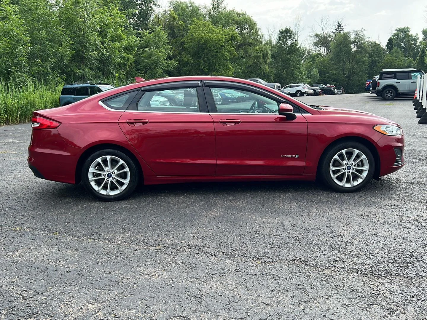 Used 2019 Ruby Red Metallic Tinted Clearcoat Ford SE image 25