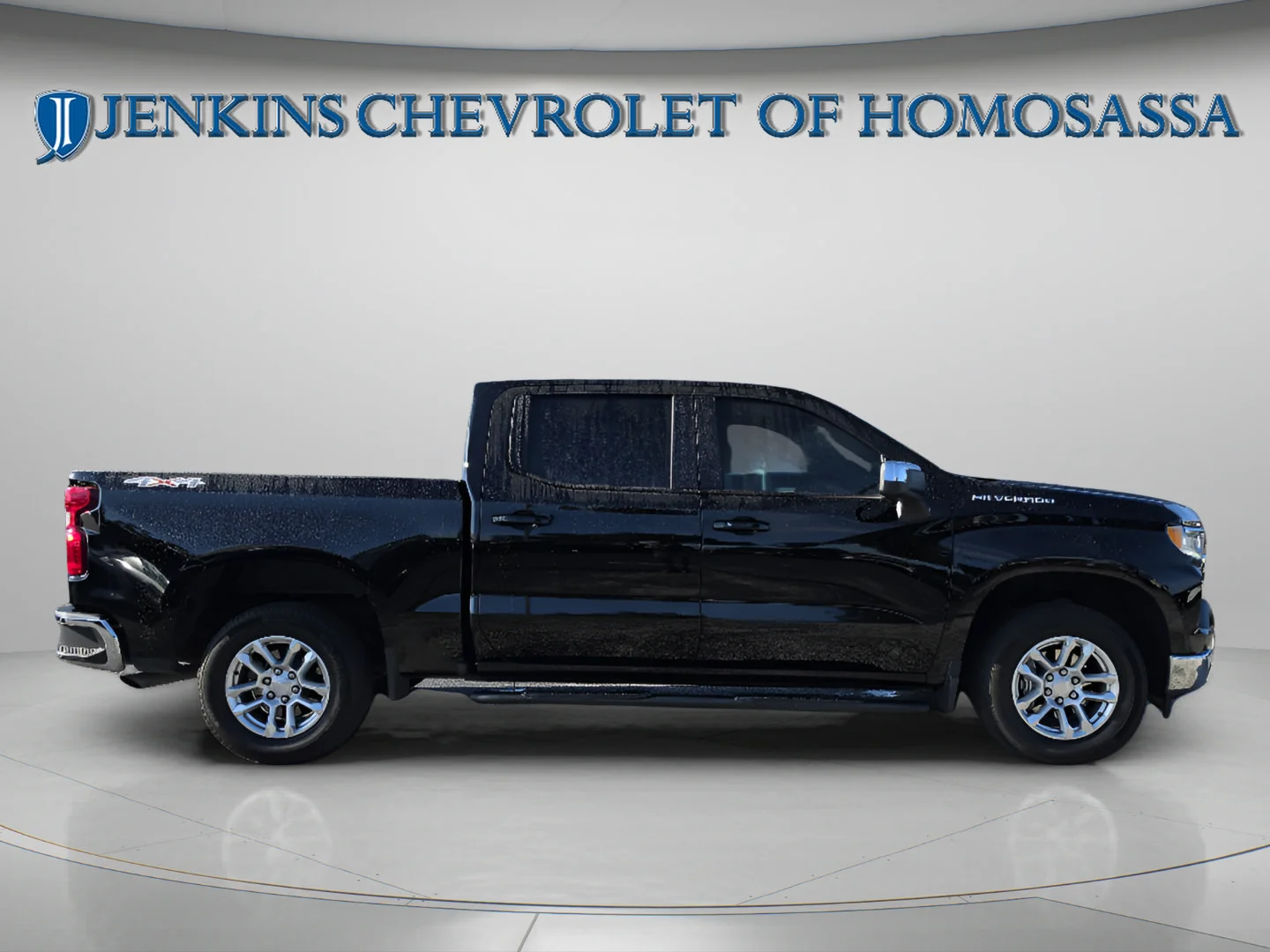 Used 2023 Black Chevrolet LT image 3