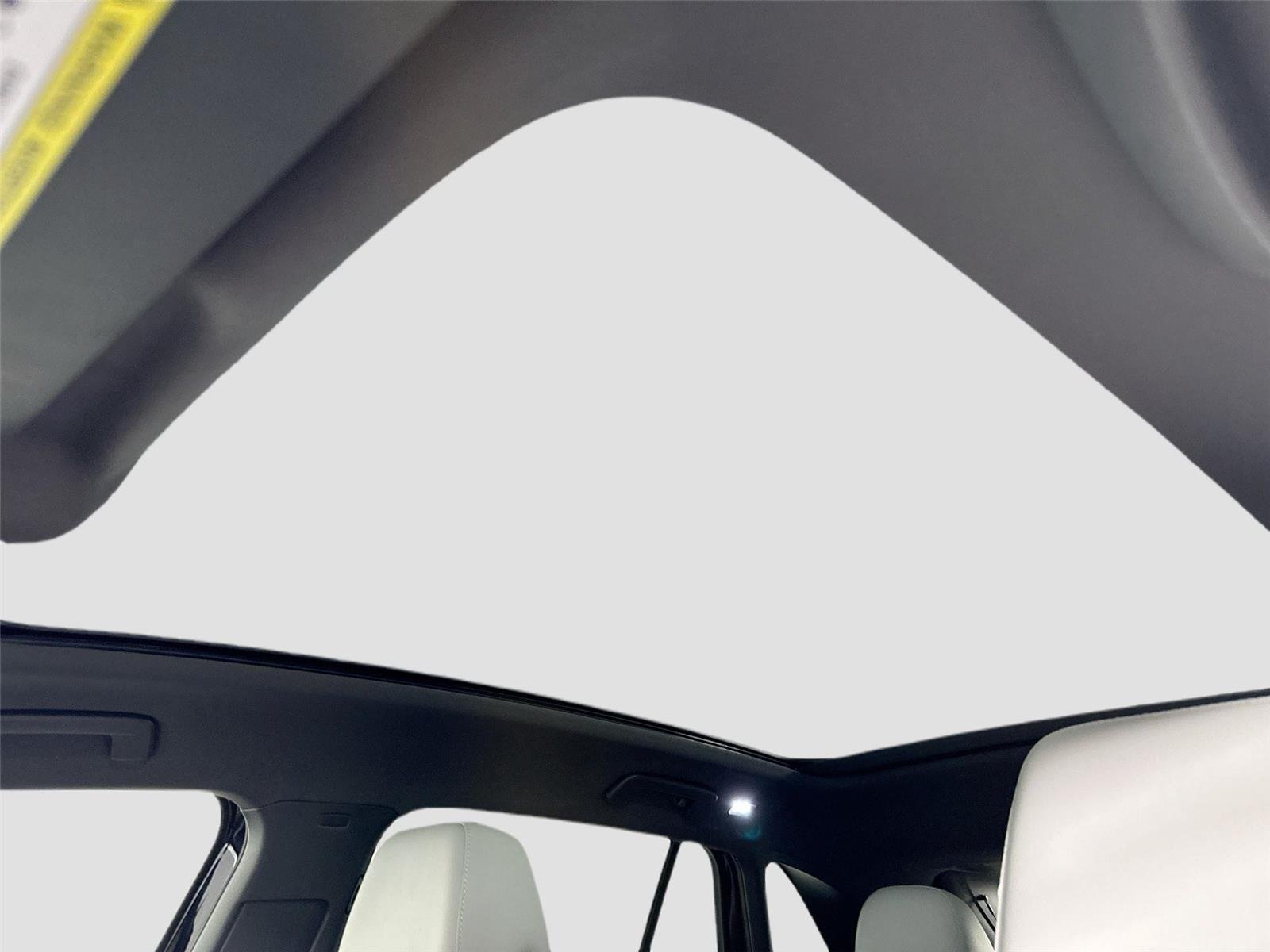 2025 Volkswagen ID.4 PRO S PLUS - Photo 12