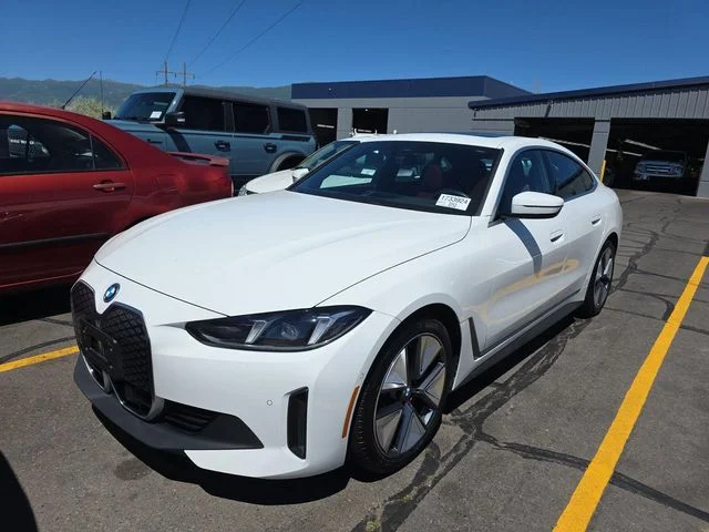 Certified Used 2025 White BMW xDrive40 image 5
