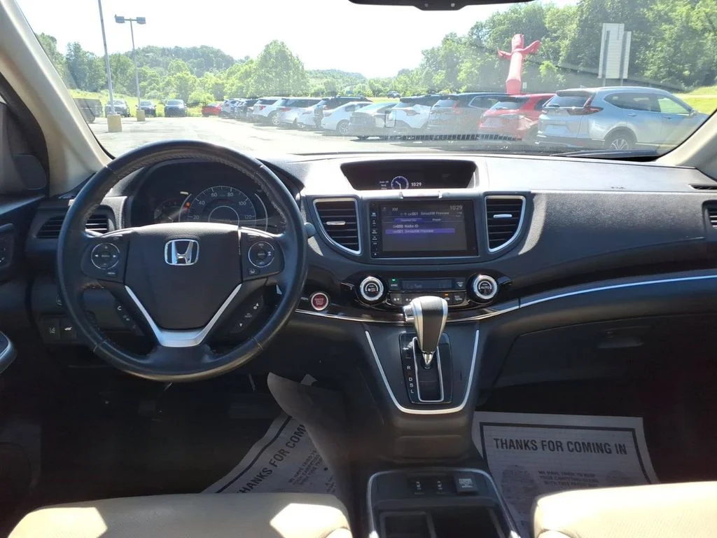 Used 2016 White Honda Touring image 15