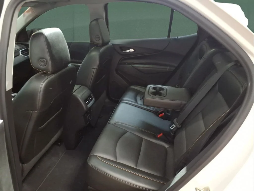 Certified Used 2020 Iridescent Pearl Tricoat Chevrolet Premier image 21