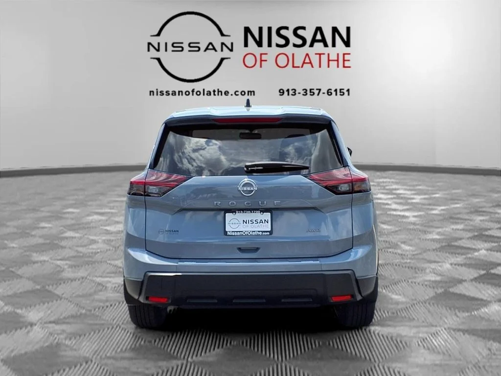 New 2026 Boulder Gray Pearl Nissan SV image 27