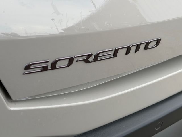 Used 2025 Brown Kia X-Line EX image 15