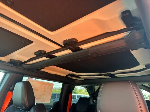2025 Ford Bronco 4-Door Raptor - Photo 30