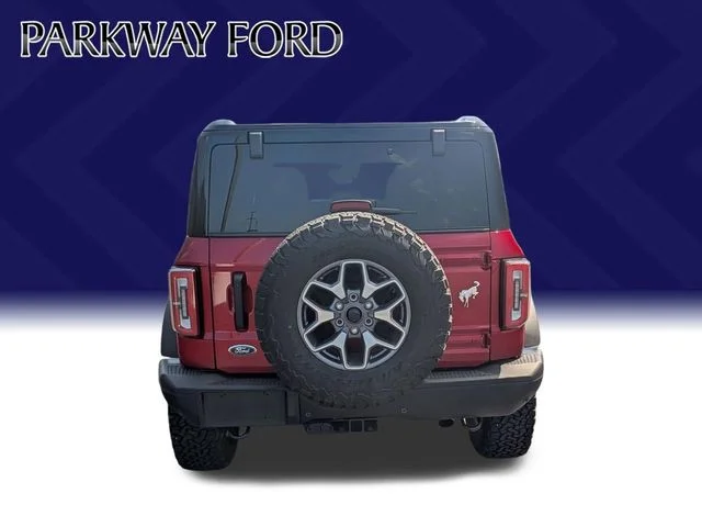 Used 2025 Red Ford Badlands image 6