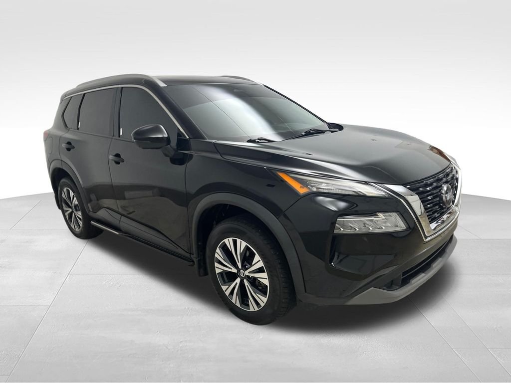 Used 2021 Black Nissan SV image 7